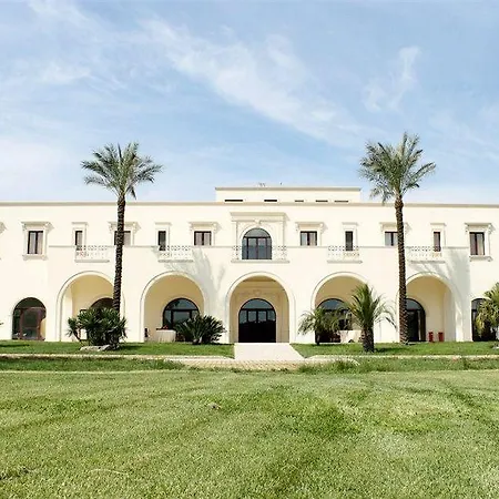 Amaregold Tenuta La Baronessa 4* Tuglie