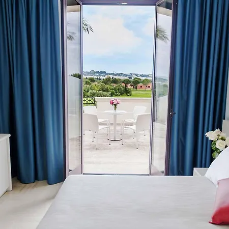 Resort Amaregold Tenuta La Baronessa 4*