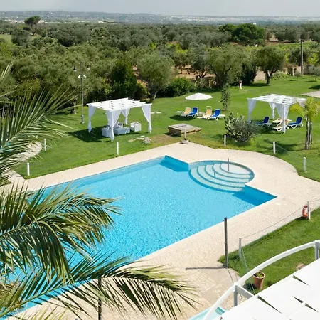 Amaregold Tenuta La Baronessa 4*