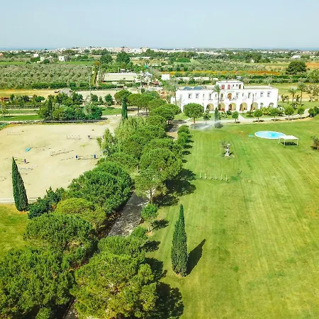 Amaregold Tenuta La Baronessa Resort 4*